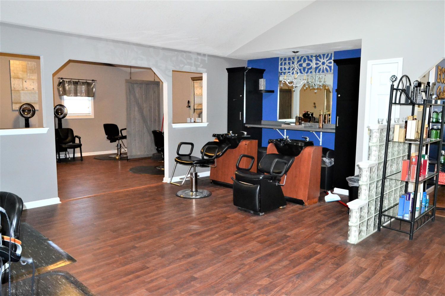 129 Walker Hill St, Crossville, TN 38555